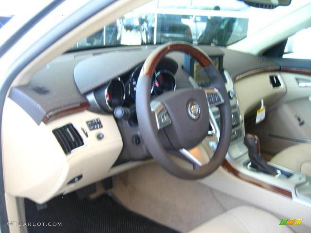 2009 CTS Sedan - White Diamond Tri-Coat / Cashmere/Cocoa photo #6