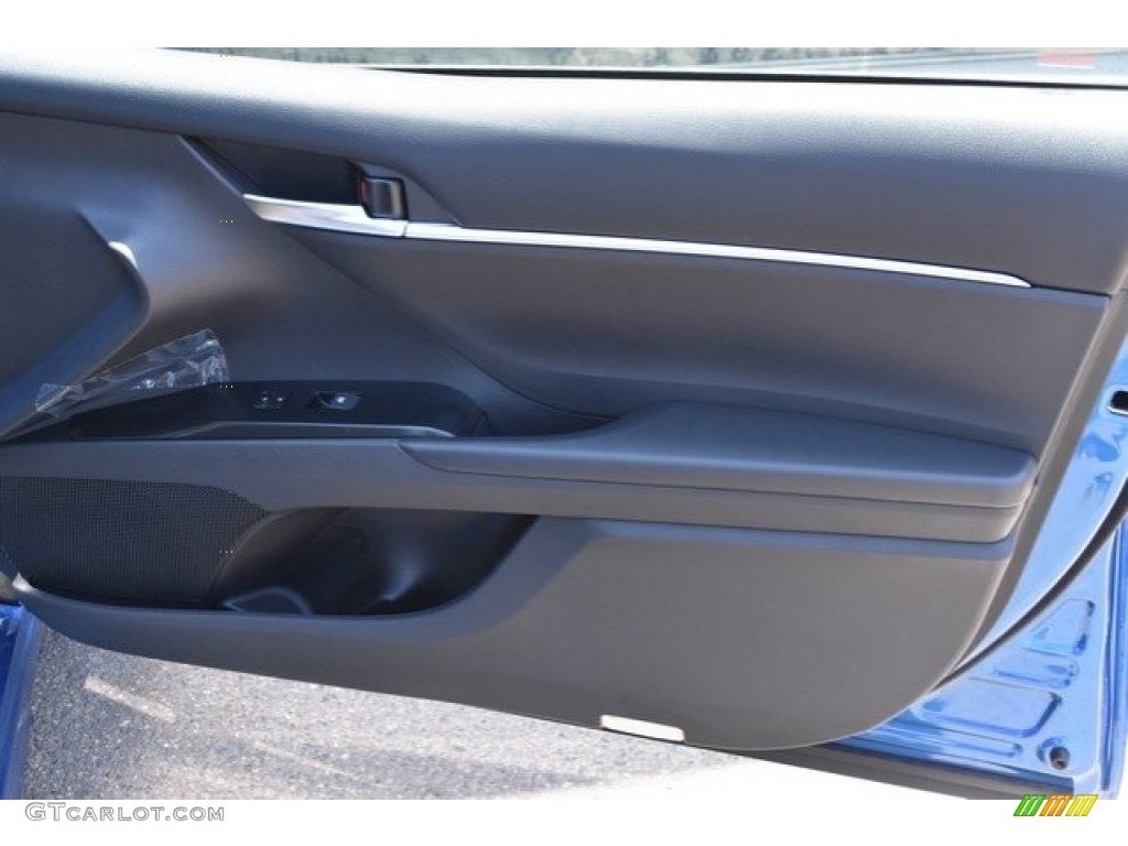 2018 Camry SE - Blue Streak Metallic / Black photo #22