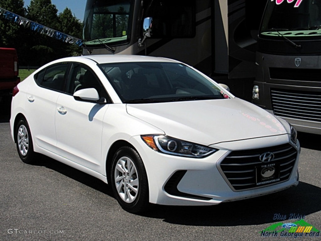 2017 Elantra SE - White / Beige photo #7