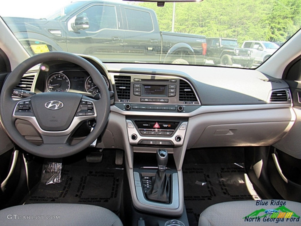 2017 Elantra SE - White / Beige photo #14