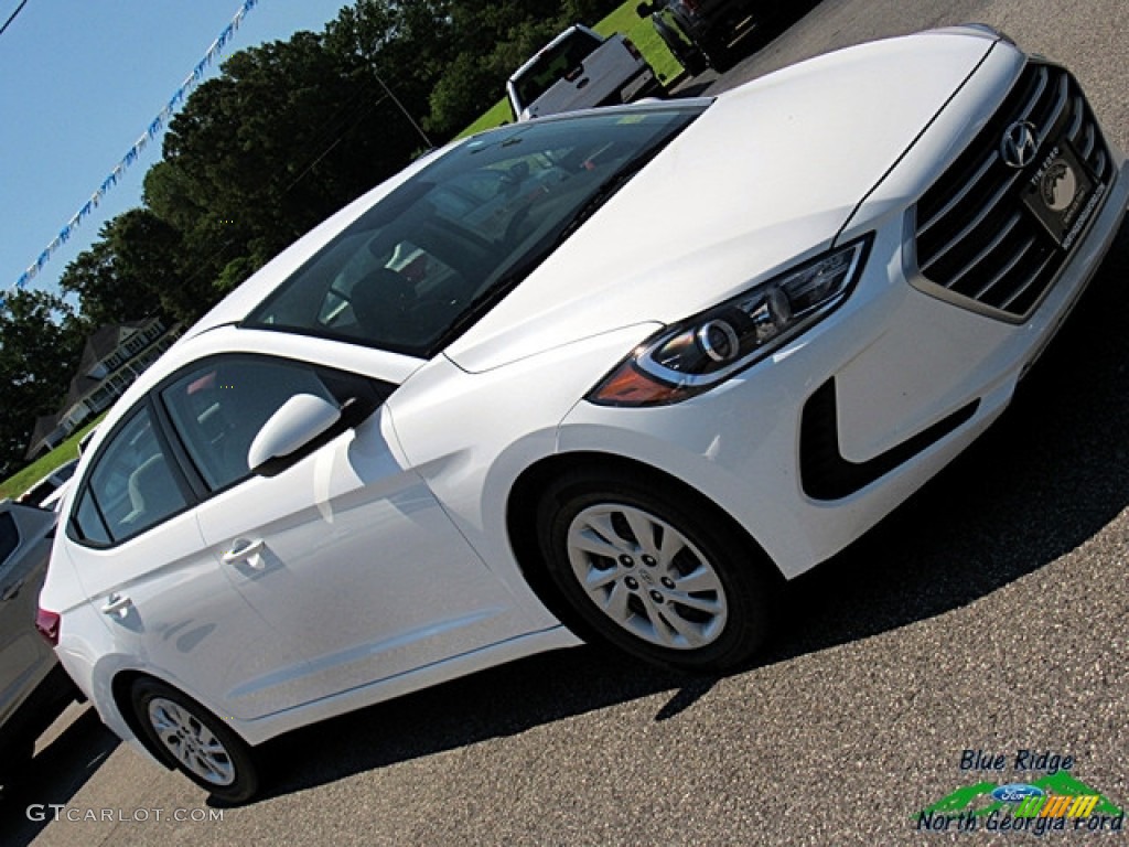 2017 Elantra SE - White / Beige photo #28