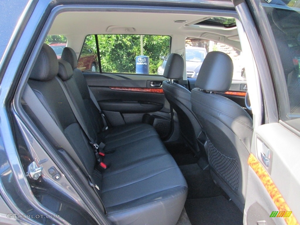 2011 Outback 3.6R Limited Wagon - Graphite Gray Metallic / Off Black photo #20