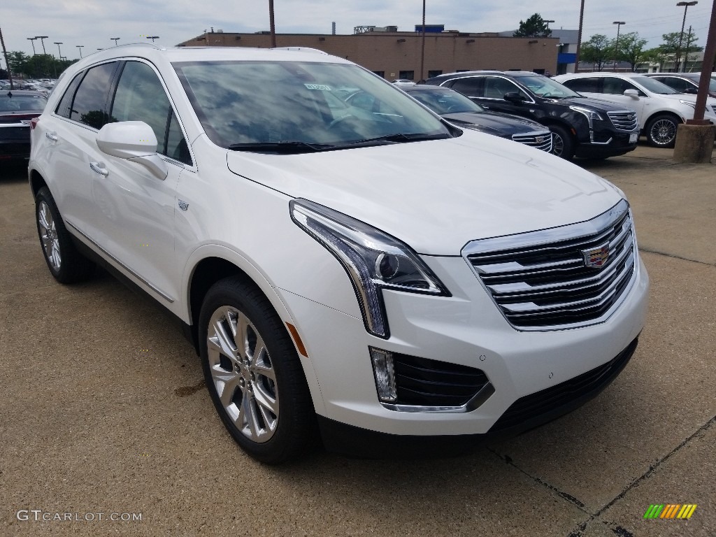 Crystal White Tricoat 2019 Cadillac XT5 Luxury AWD Exterior Photo #128179216