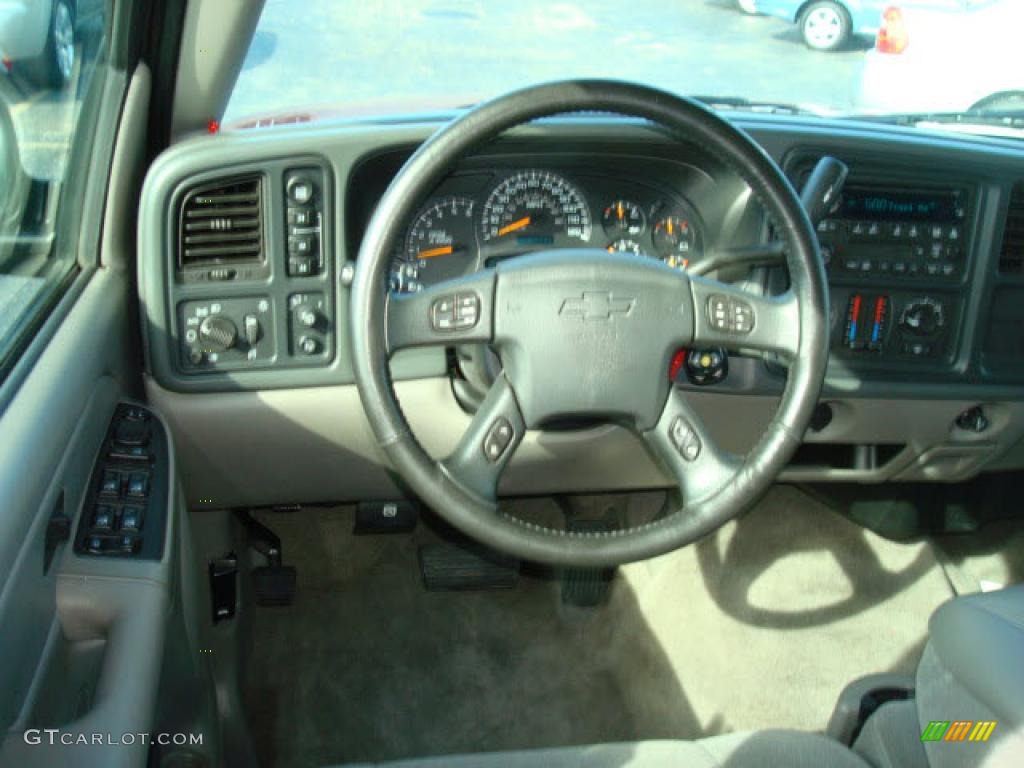 2005 Tahoe LS 4x4 - Sport Red Metallic / Gray/Dark Charcoal photo #10