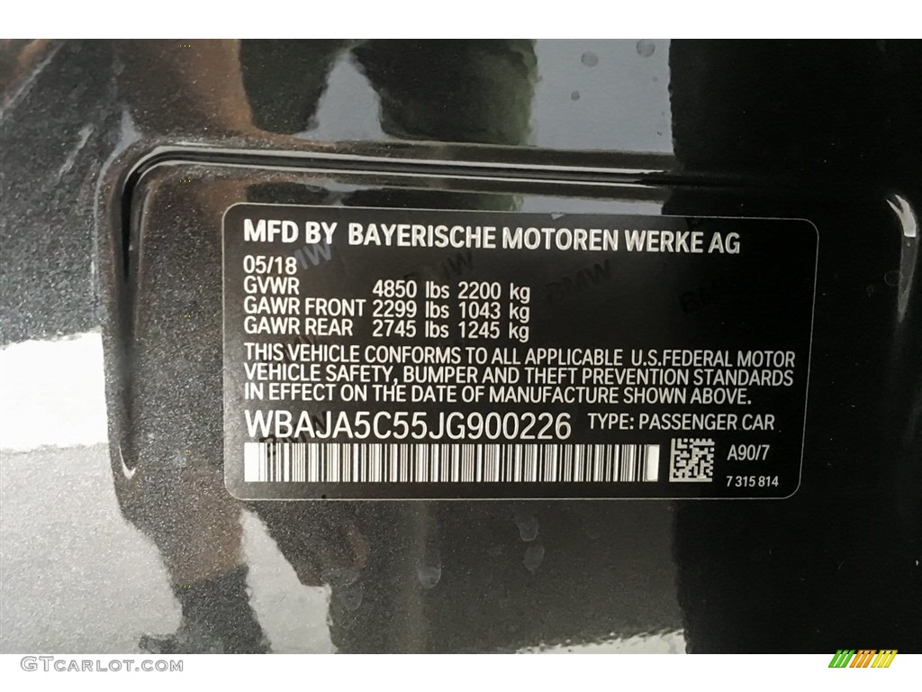 2018 5 Series 530i Sedan - Dark Graphite Metallic / Black photo #11