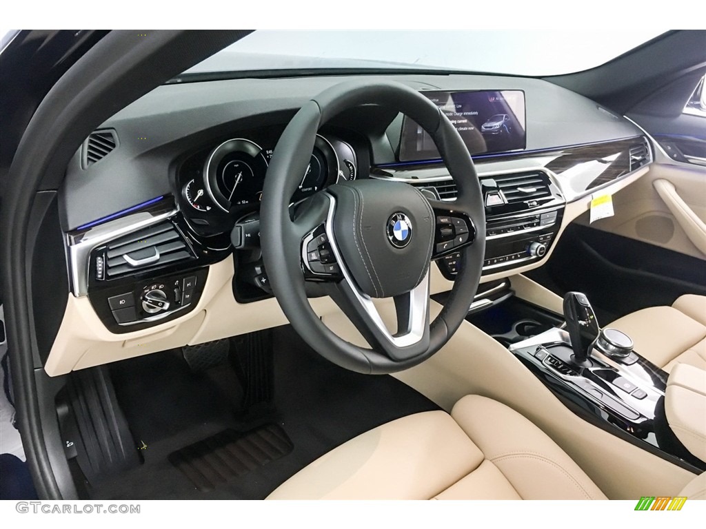 2018 5 Series 530e iPerfomance Sedan - Imperial Blue Metallic / Canberra Beige/Black photo #5