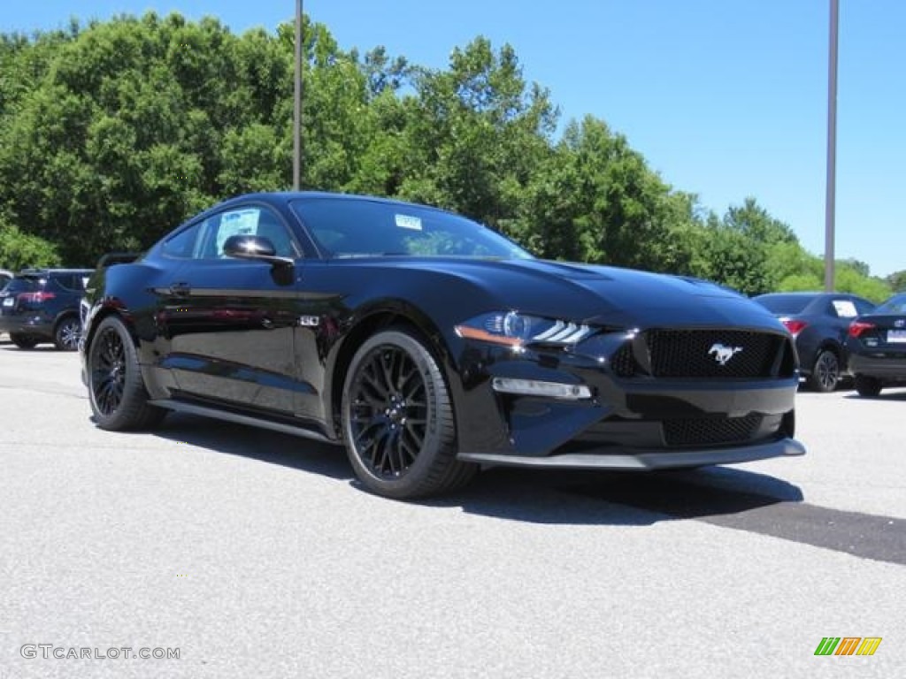 Shadow Black 2018 Ford Mustang GT Fastback Exterior Photo #128184622