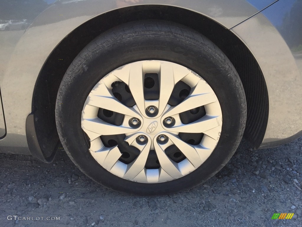2016 Elantra GT  - Galactic Gray / Black photo #24