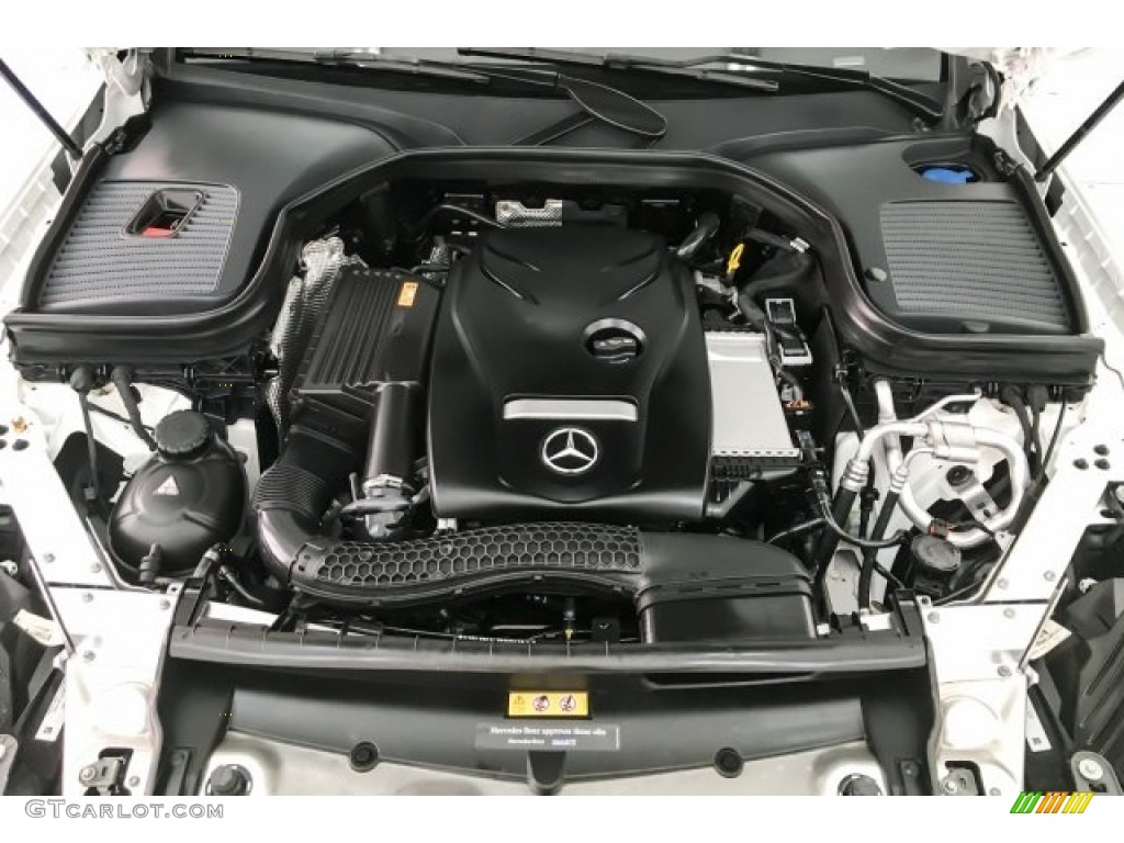 2017 GLC 300 - Polar White / Black photo #9