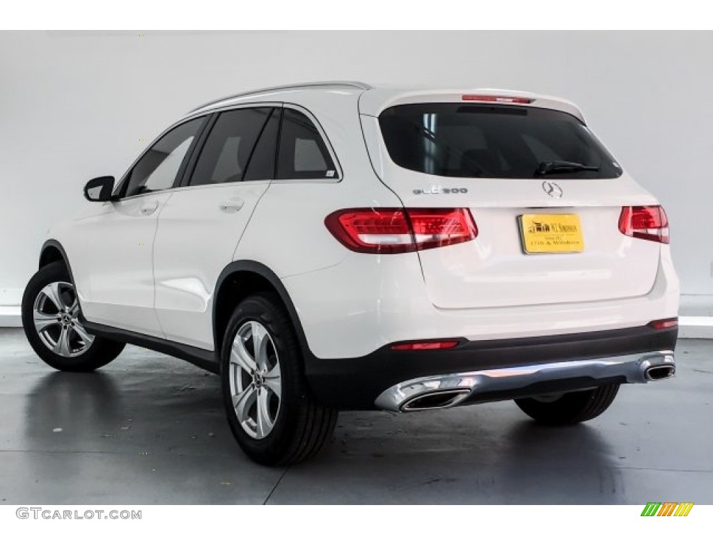 2017 GLC 300 - Polar White / Black photo #10