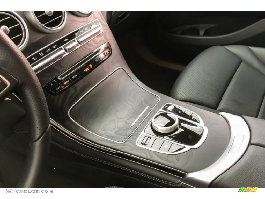 2017 GLC 300 - Polar White / Black photo #21