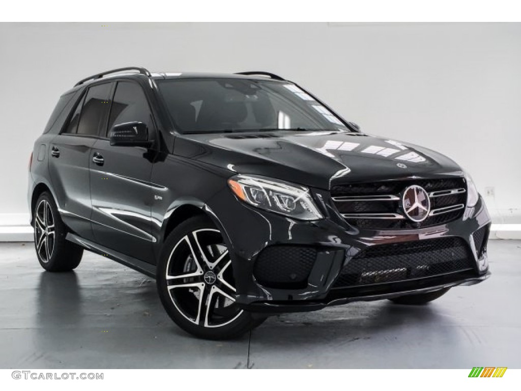 2017 Mercedes-Benz GLE 43 AMG 4Matic Exterior Photos