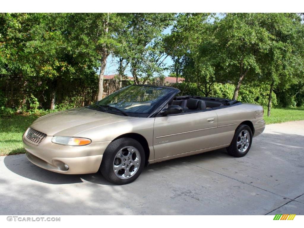 2000 Sebring JXi Convertible - Champagne Pearl / Camel photo #1