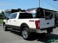 2018 White Platinum Metallic Ford F250 Super Duty Lariat Crew Cab 4x4  photo #3