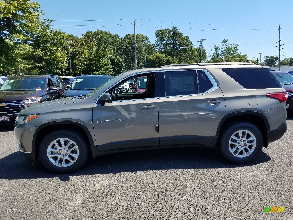 Pepperdust Metallic 2019 Chevrolet Traverse LT AWD Exterior Photo #128195740
