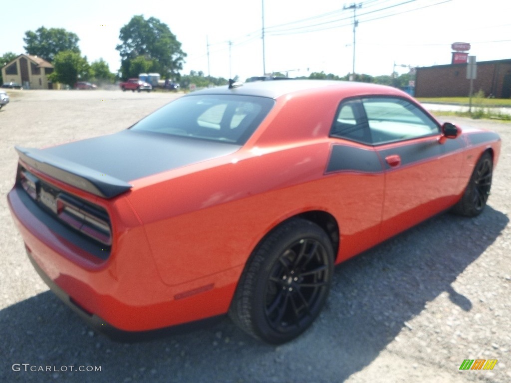 2018 Challenger T/A 392 - Go Mango / Black photo #5