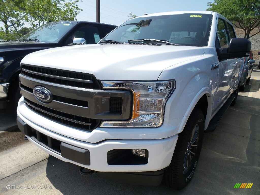 2018 F150 XLT SuperCrew 4x4 - Oxford White / Black photo #1