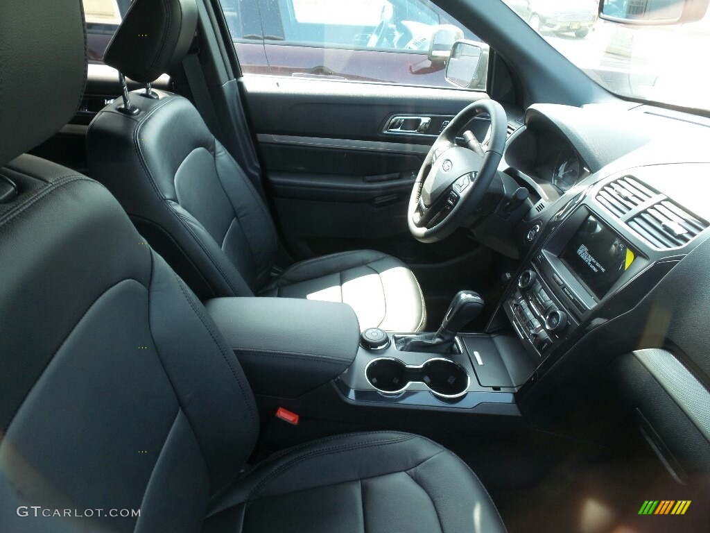 2018 Explorer XLT 4WD - Shadow Black / Ebony Black photo #4