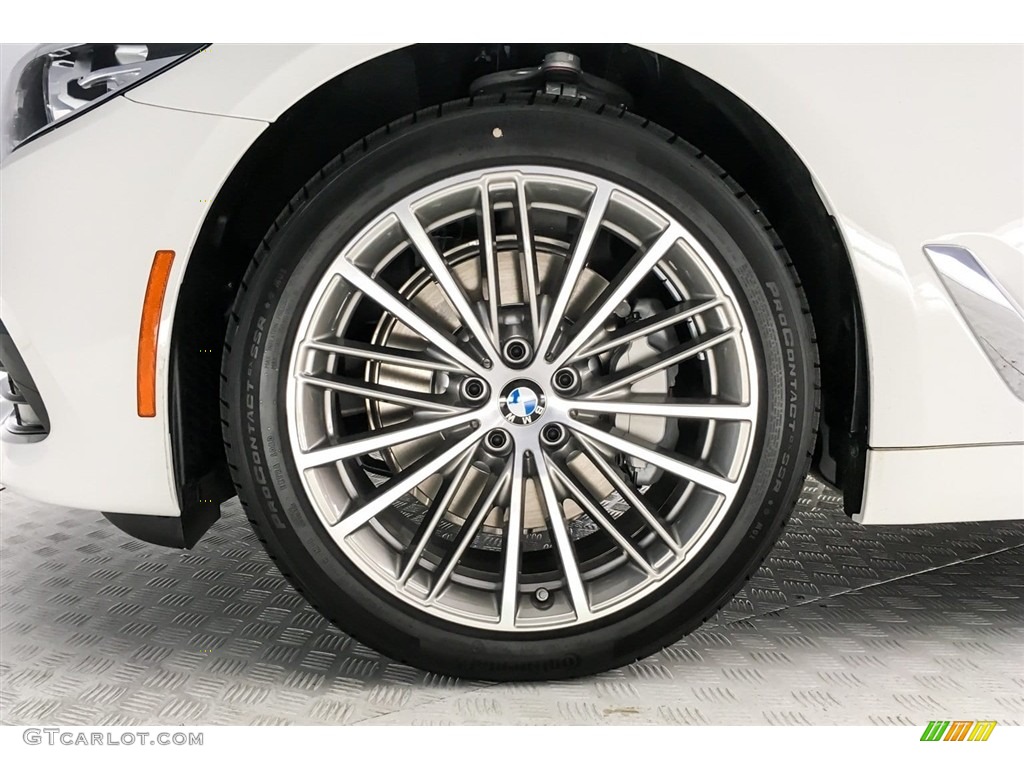 2018 5 Series 530i Sedan - Alpine White / Black photo #9