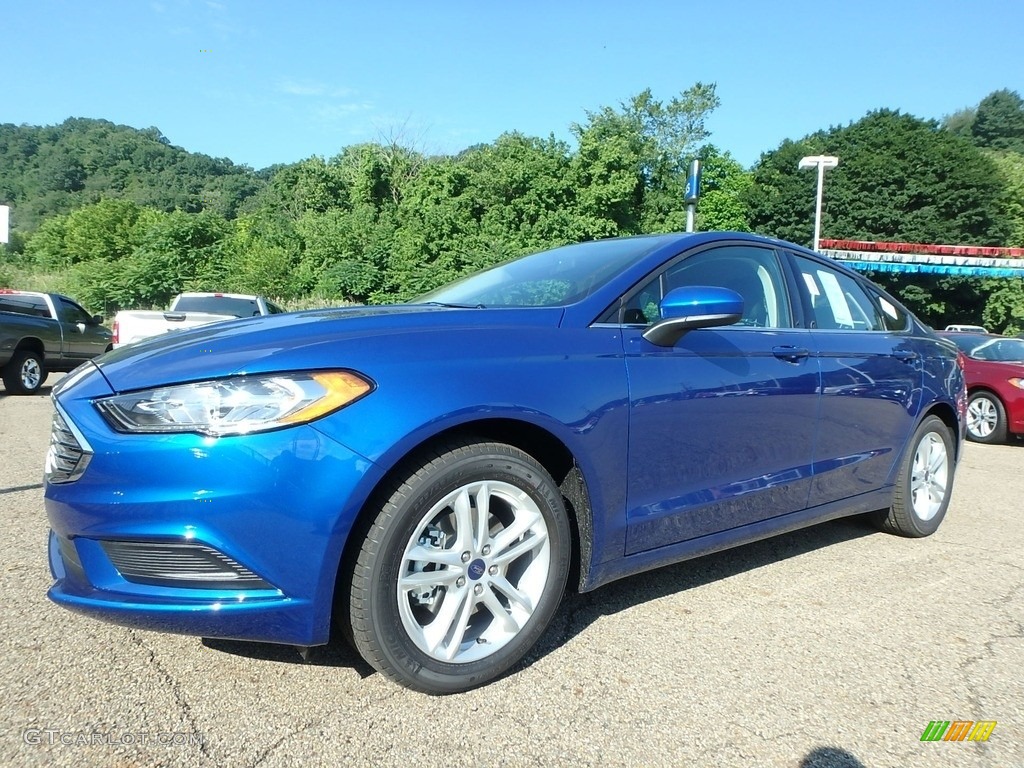 Lightning Blue 2018 Ford Fusion SE Exterior Photo #128209128