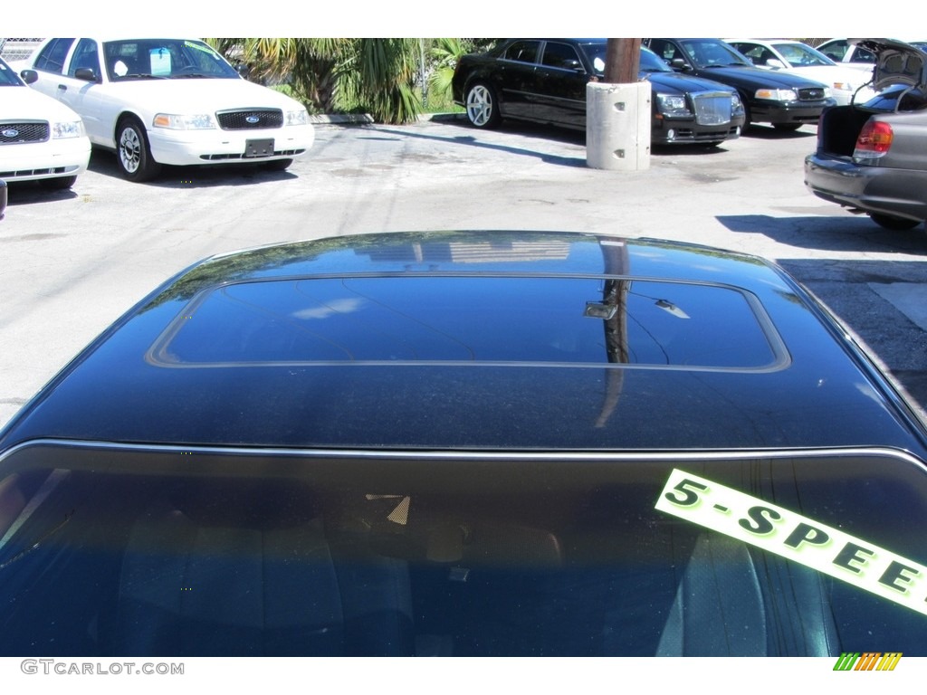 2000 Solara SE V6 Coupe - Black Sand Pearl / Charcoal photo #20