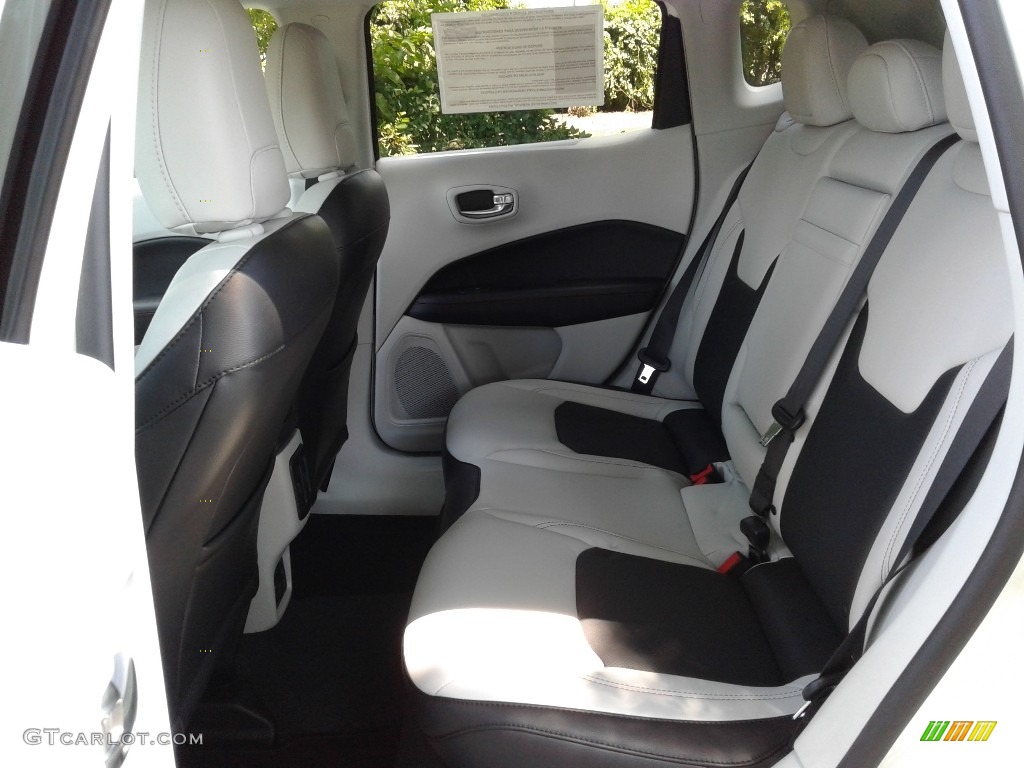Black/Ski Gray Interior 2018 Jeep Compass Limited Photo #128211334
