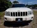 Stone White - Grand Cherokee Laredo 4x4 Photo No. 2