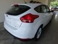 2018 Oxford White Ford Focus SE Hatch  photo #2