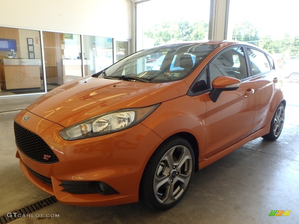 Orange Spice 2018 Ford Fiesta ST Hatchback Exterior Photo #128225075