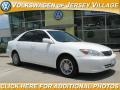 2002 Super White Toyota Camry LE  photo #21