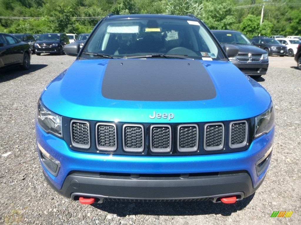 2018 Compass Trailhawk 4x4 - Laser Blue Pearl / Black/Ruby Red photo #8