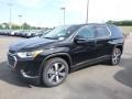 Mosaic Black Metallic 2019 Chevrolet Traverse LT AWD Exterior