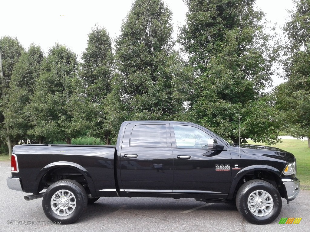 Brilliant Black Crystal Pearl 2018 Ram 3500 Laramie Crew Cab 4x4 Exterior Photo #128229833