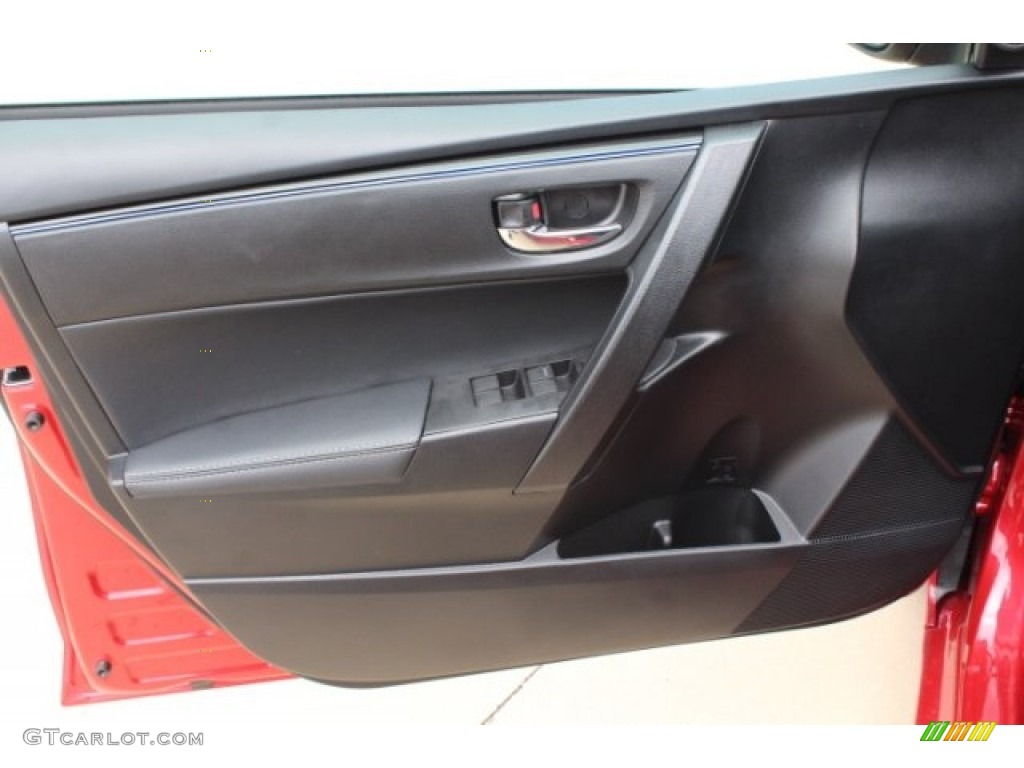 2019 Corolla SE - Barcelona Red Metallic / Black photo #12
