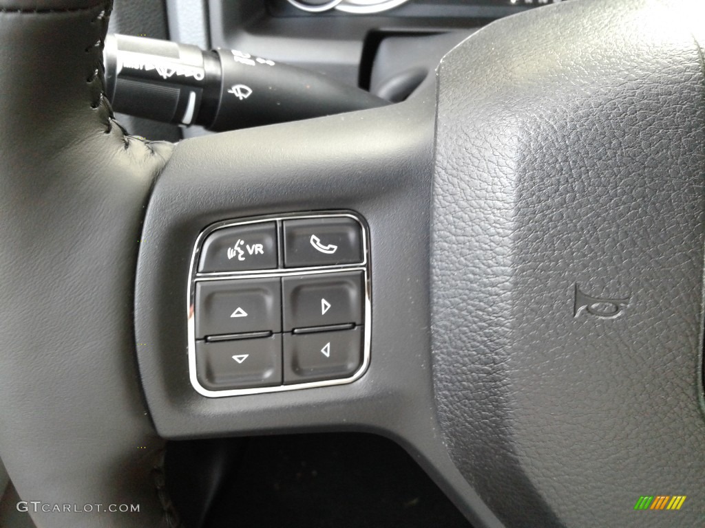2018 1500 Big Horn Crew Cab 4x4 - Bright White / Black/Diesel Gray photo #17
