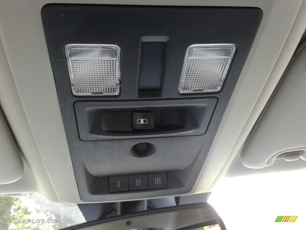 2018 1500 Big Horn Crew Cab 4x4 - Bright White / Black/Diesel Gray photo #30