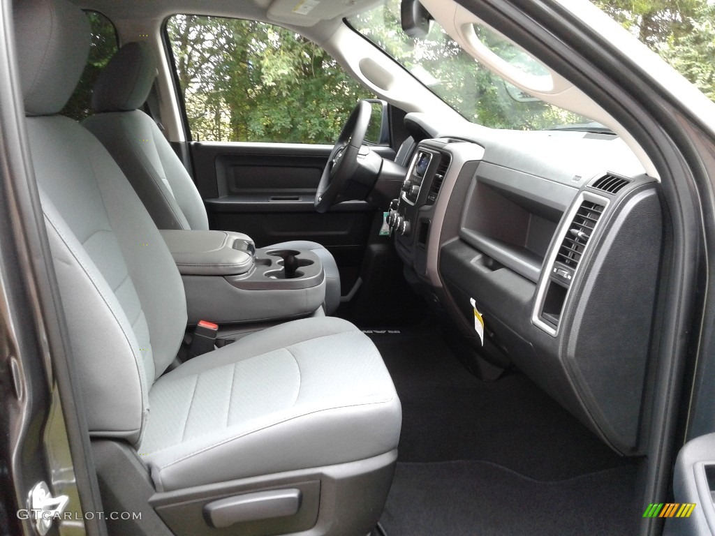 2018 1500 Tradesman Quad Cab 4x4 - Granite Crystal Metallic / Black/Diesel Gray photo #15