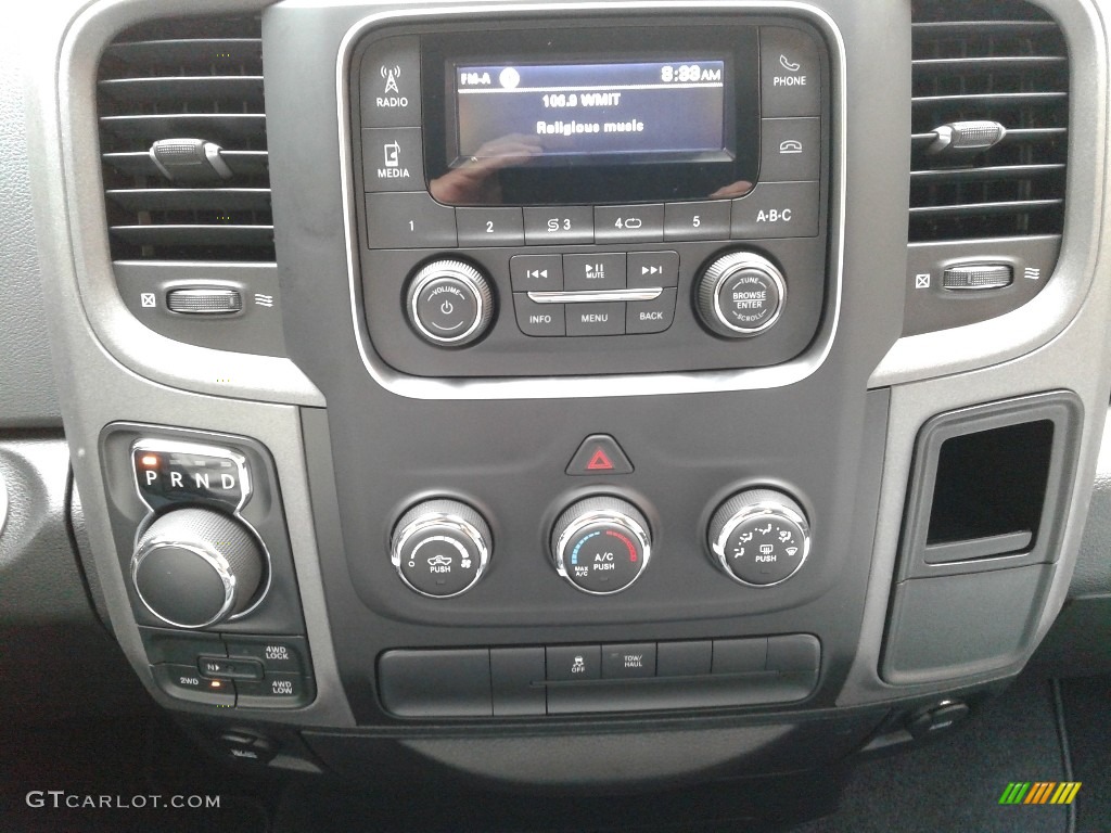 2018 1500 Tradesman Quad Cab 4x4 - Granite Crystal Metallic / Black/Diesel Gray photo #22