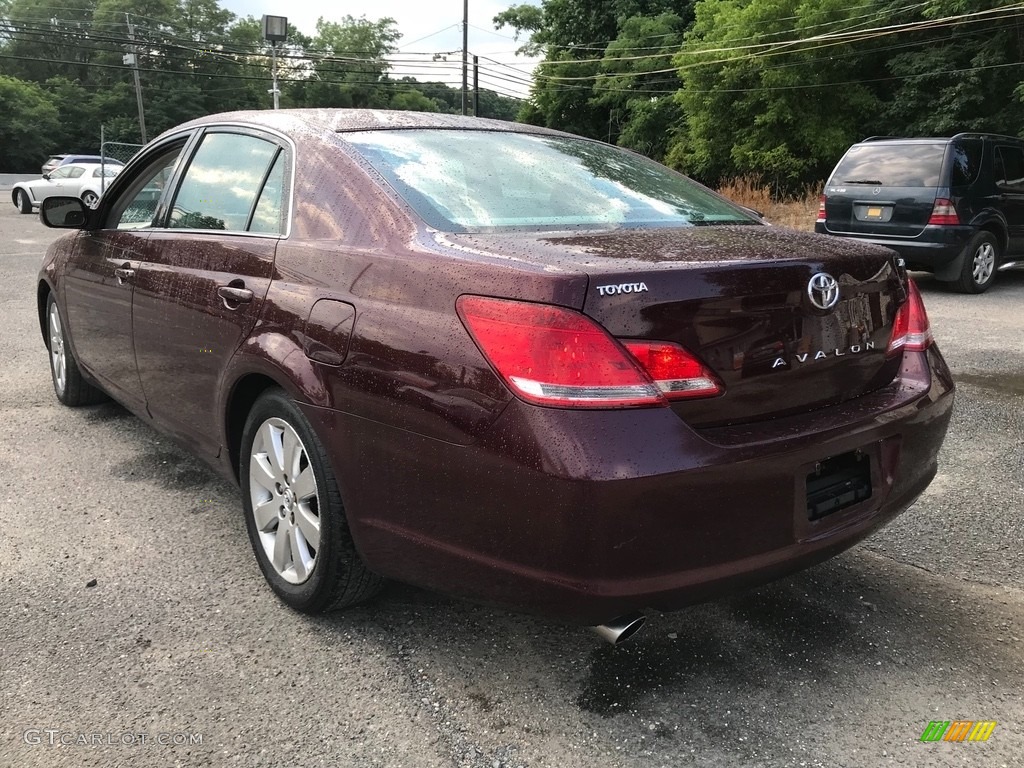 2005 Avalon XLS - Cassis Red Pearl / Light Gray photo #4