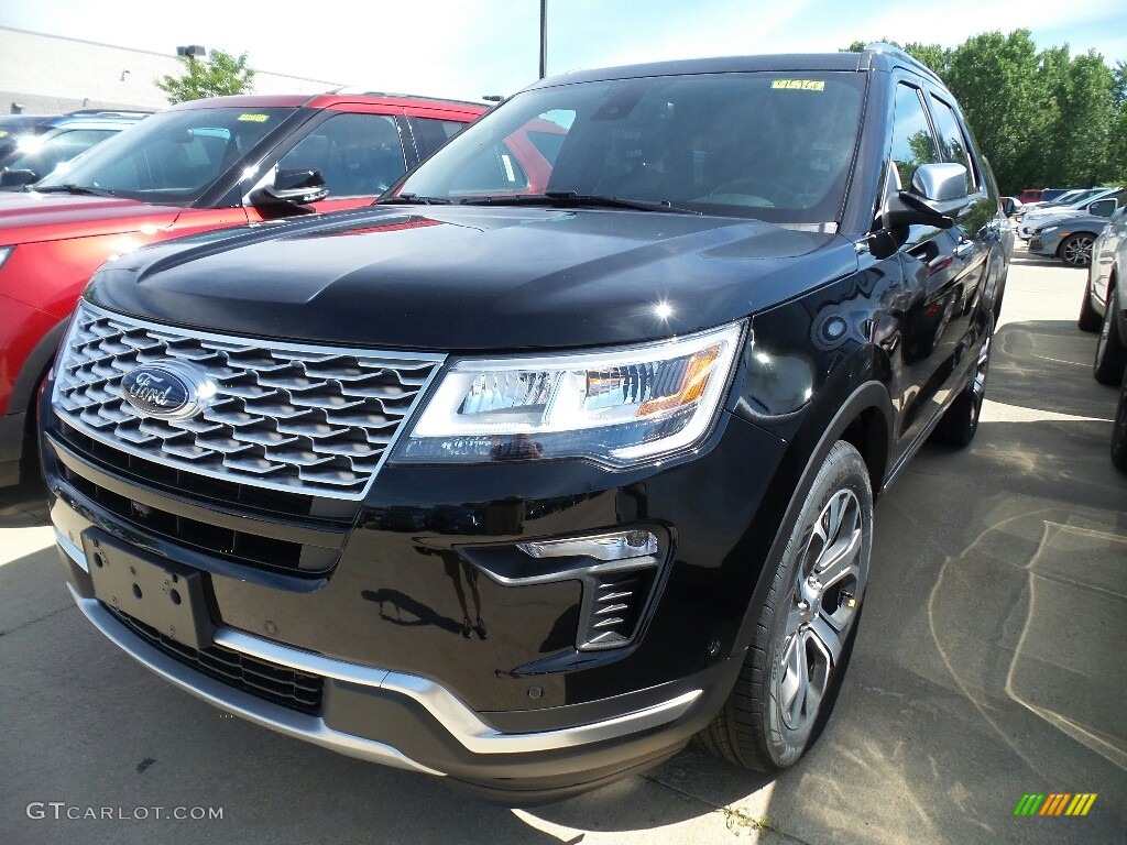 2018 Explorer Platinum 4WD - Shadow Black / Ebony Black photo #1