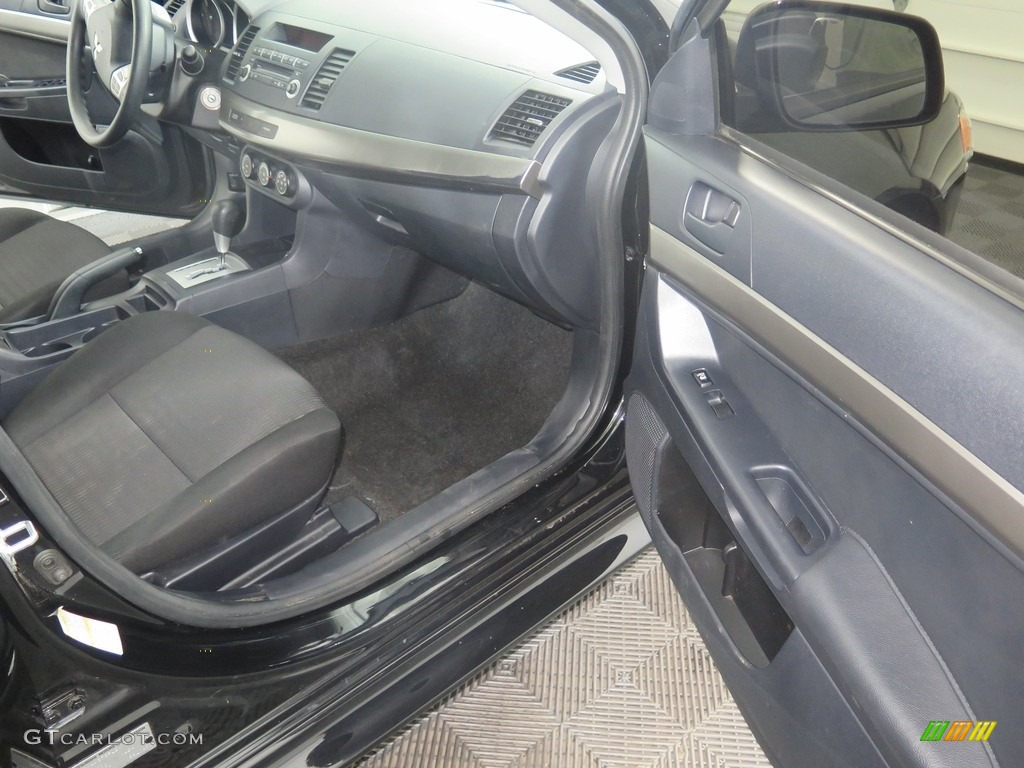 2013 Lancer ES - Tarmac Black Pearl / Black photo #32