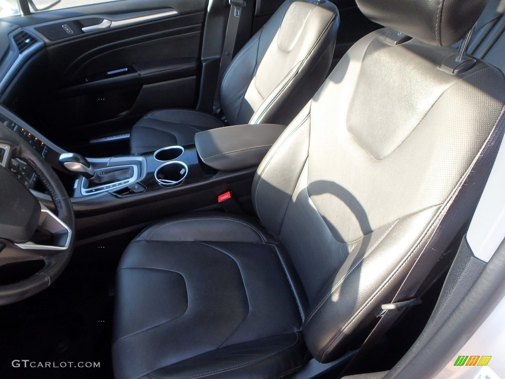 2013 Fusion Titanium AWD - Ingot Silver Metallic / Charcoal Black photo #16