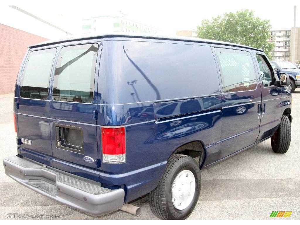 2007 E Series Van E250 Commercial - Dark Blue Pearl Metallic / Medium Flint Grey photo #5