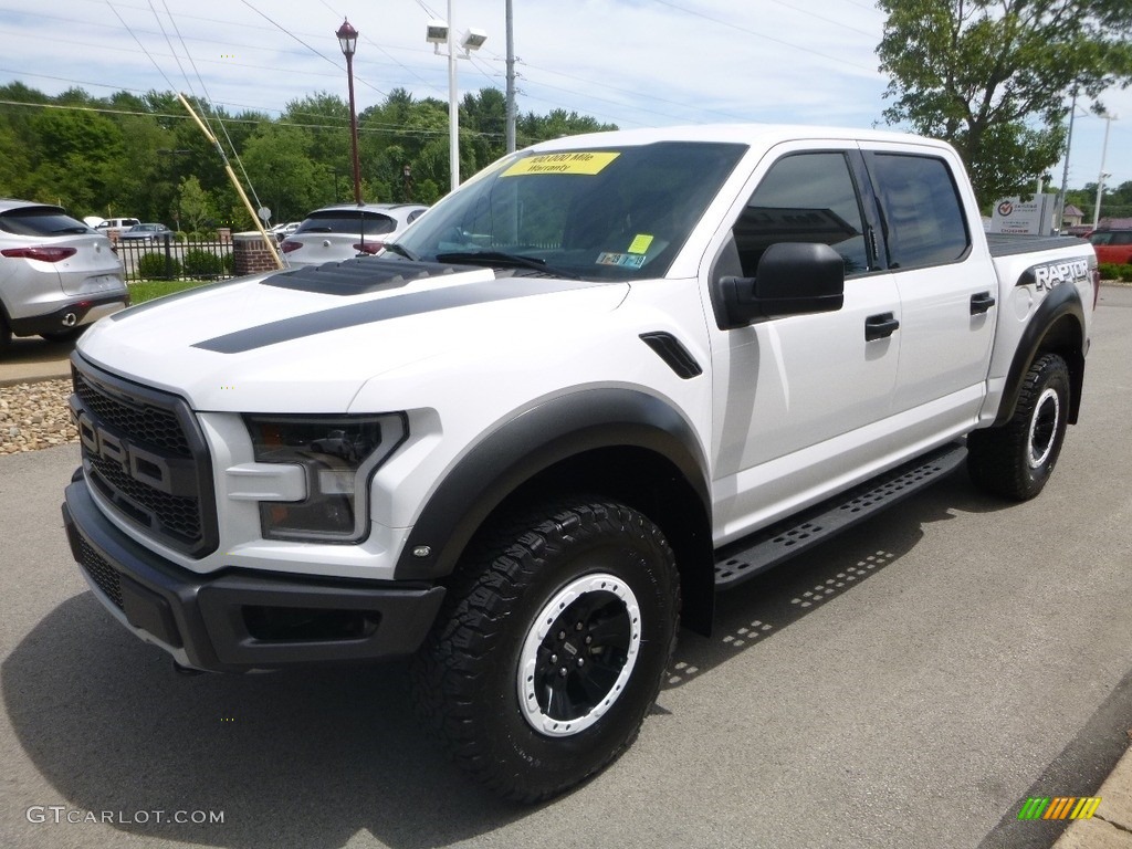 2017 Ford F150 SVT Raptor SuperCrew 4x4 Exterior Photos