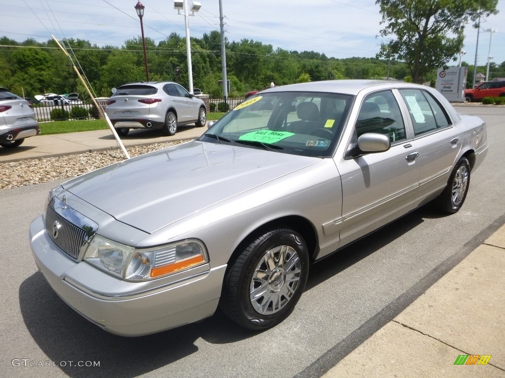 2005 Grand Marquis GS - Gold Ash Metallic / Medium Parchment photo #5