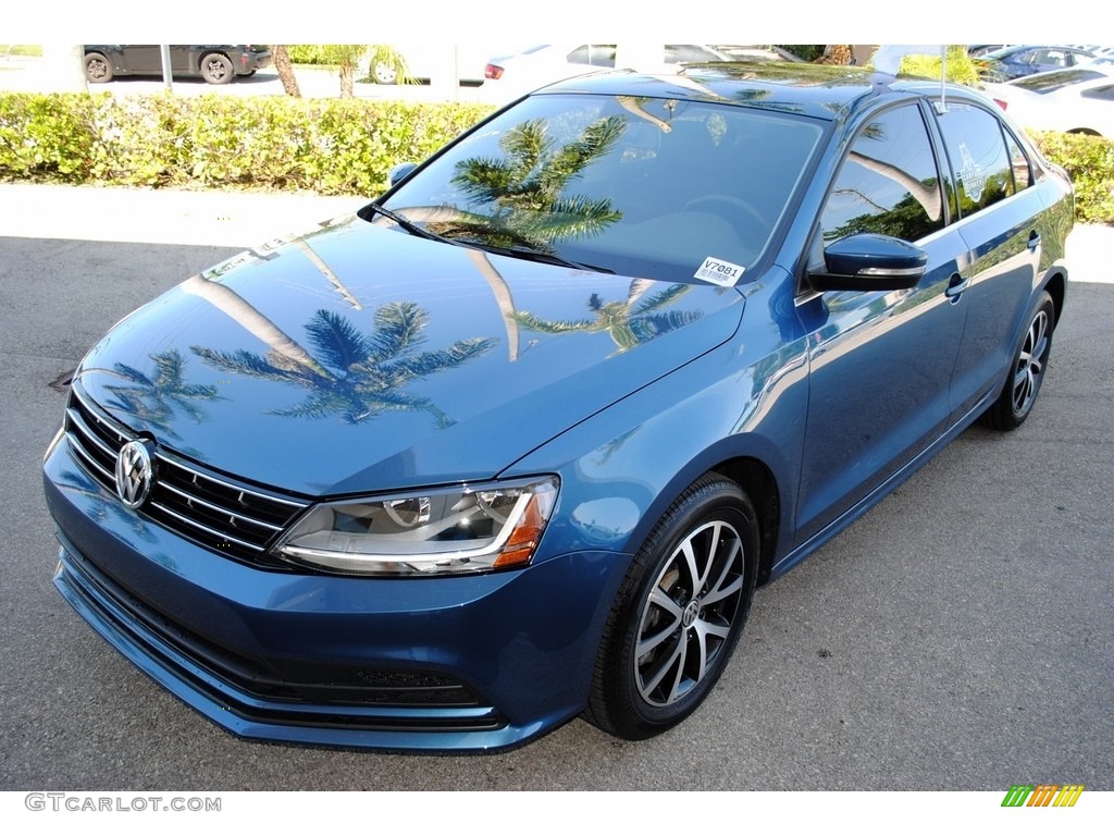 2018 Jetta SE - Silk Blue Metallic / Titan Black photo #4