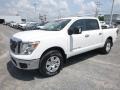 2018 Glacier White Nissan Titan SV Crew Cab 4x4  photo #8