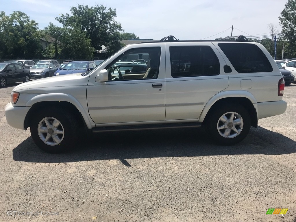 2000 Pathfinder SE 4x4 - Cloud White / Parchment photo #3