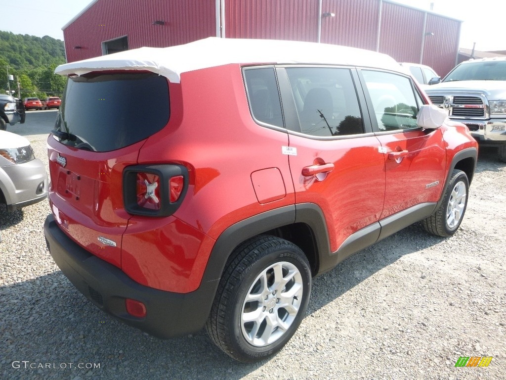 2018 Renegade Latitude 4x4 - Colorado Red / Black photo #5