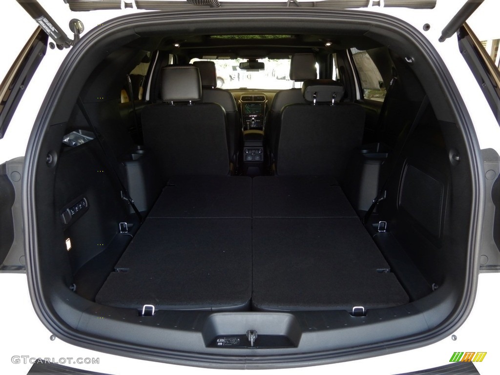 2018 Explorer Platinum 4WD - White Platinum / Ebony Black photo #3
